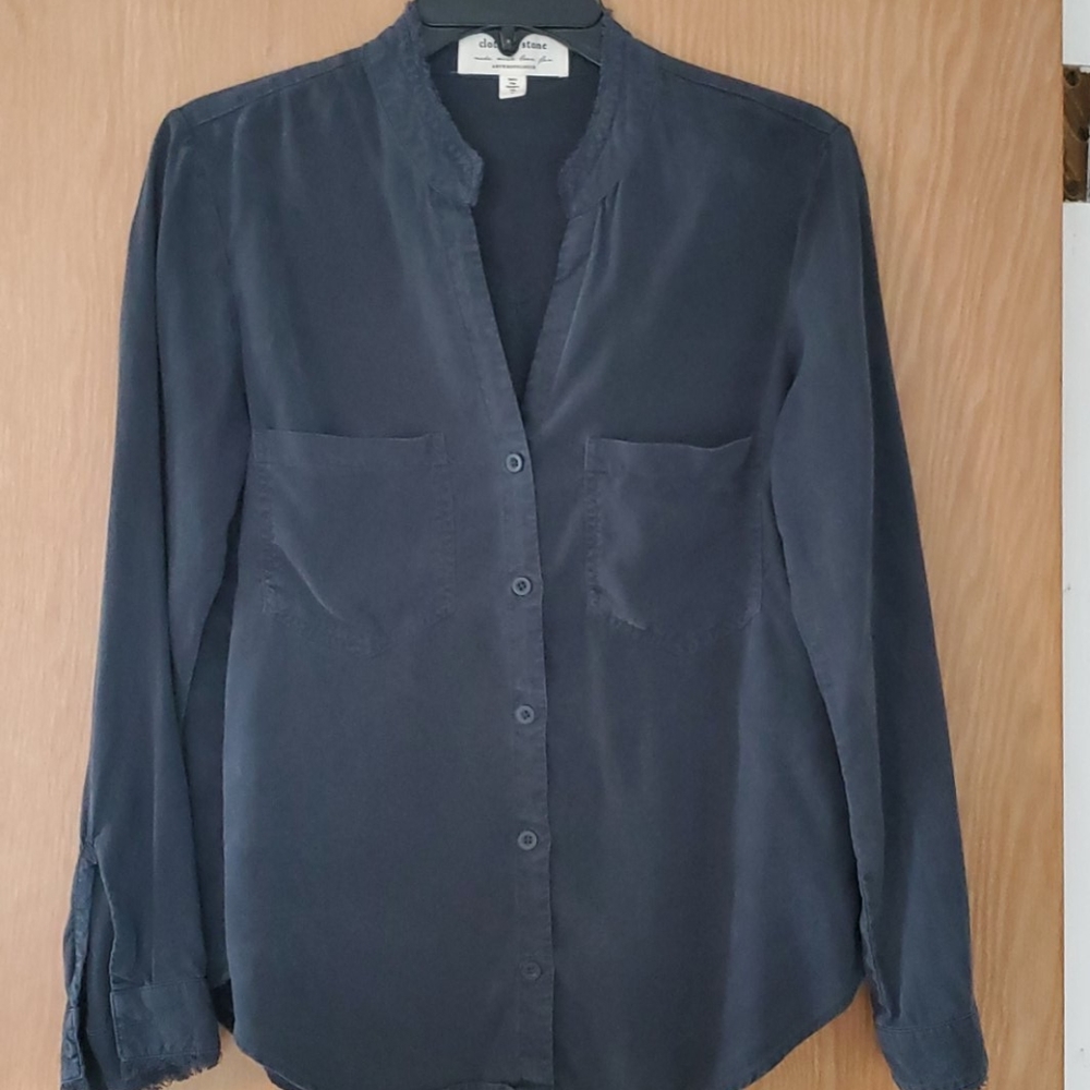 Cloth & Stone Blue Tab Collar Buttondown